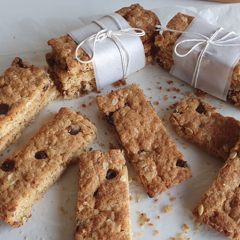 Choc Chip Oat Bars