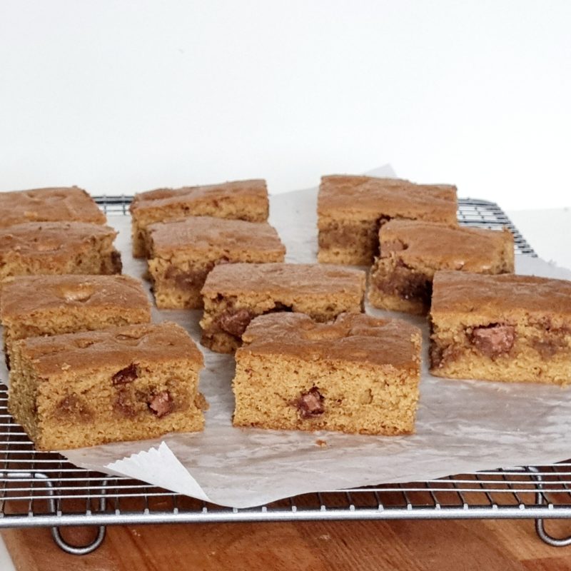 Chocolate Chunk Blondies