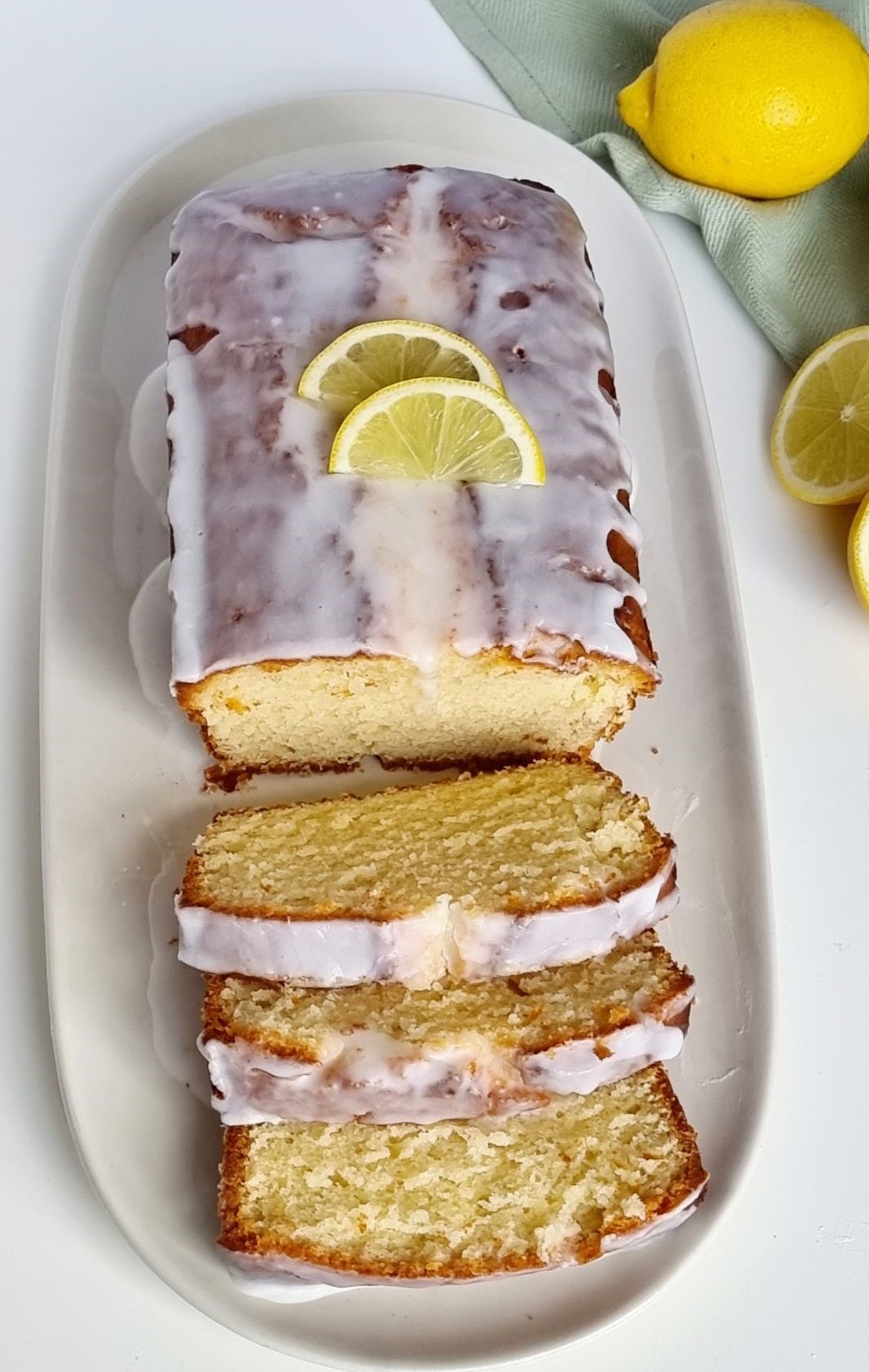lemon loaf cake with icing