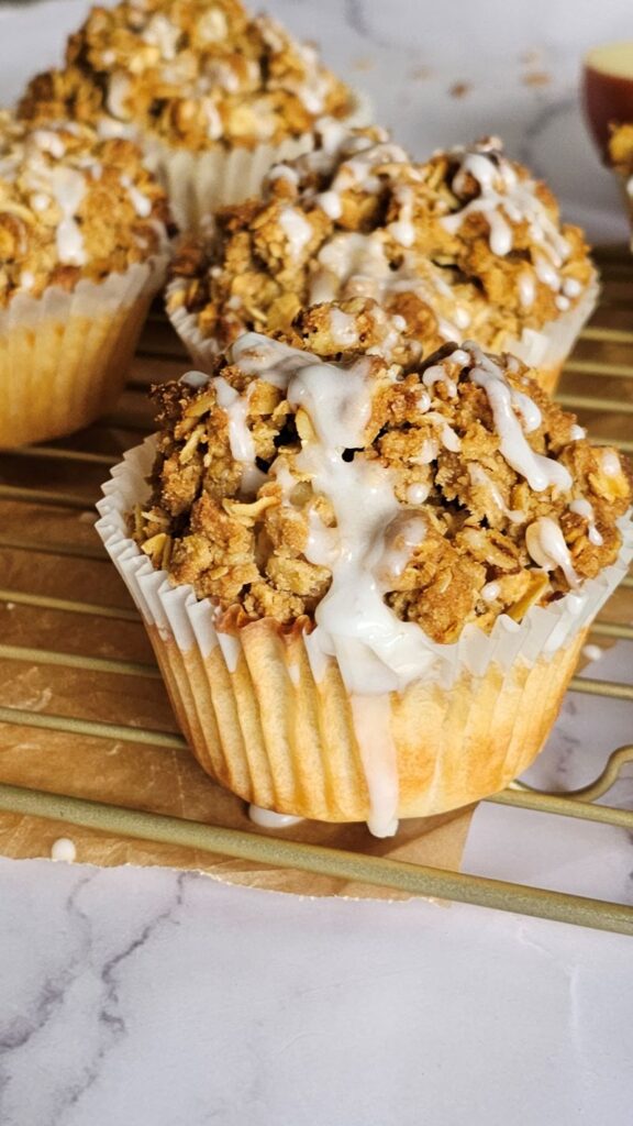 Apple Crumble Muffins