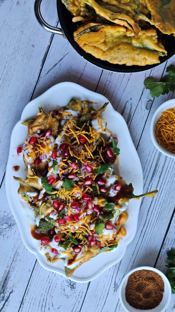 Palak Pata Chaat (Crispy Spinach Chaat)