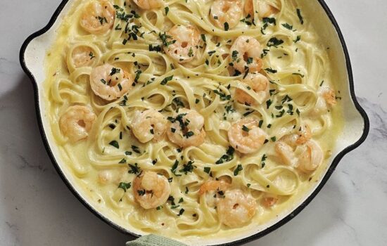 Creamy Garlic Prawn Pasta